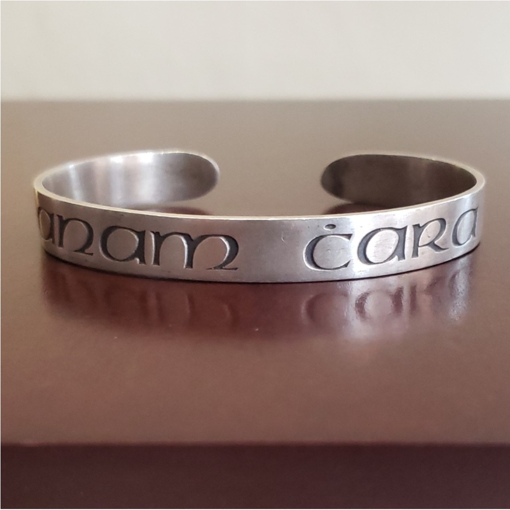 Lauren Elliot Anam Cara (Gaelic -soul friend) Sterling Silver bracelet